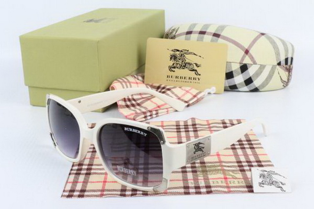 Burberry Boutique Sunglasses 012